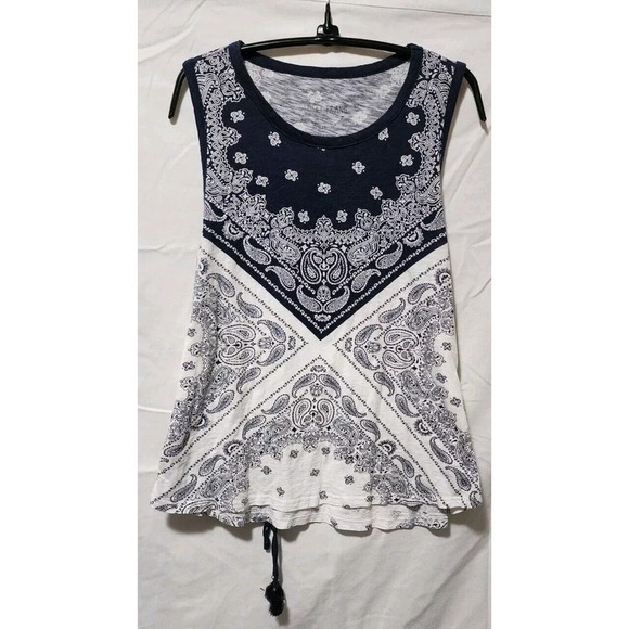 Lucky Brand Tank Blouse With Tassel Tie In Back - Picture 1 of 3